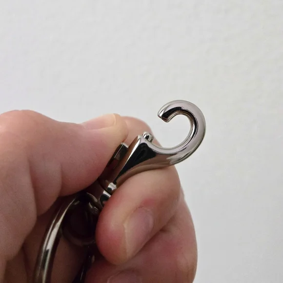 Green Leather Tassel Keychain - Picture 6 of 6